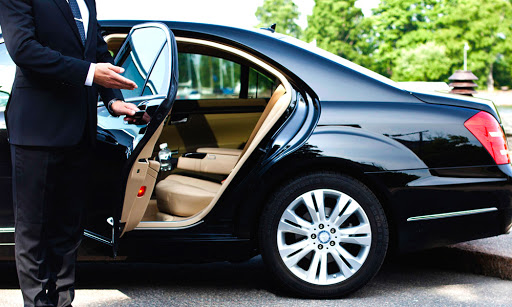 Close Protection Chauffeur In London